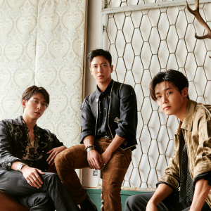 CNBLUE (씨엔블루)